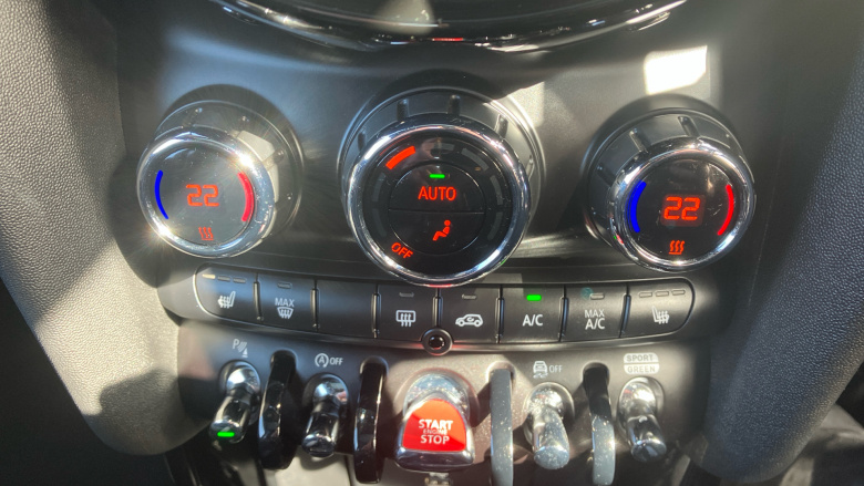 MINI Hatchback 2.0 John Cooper Works Premium 3dr Auto Petrol Hatchback